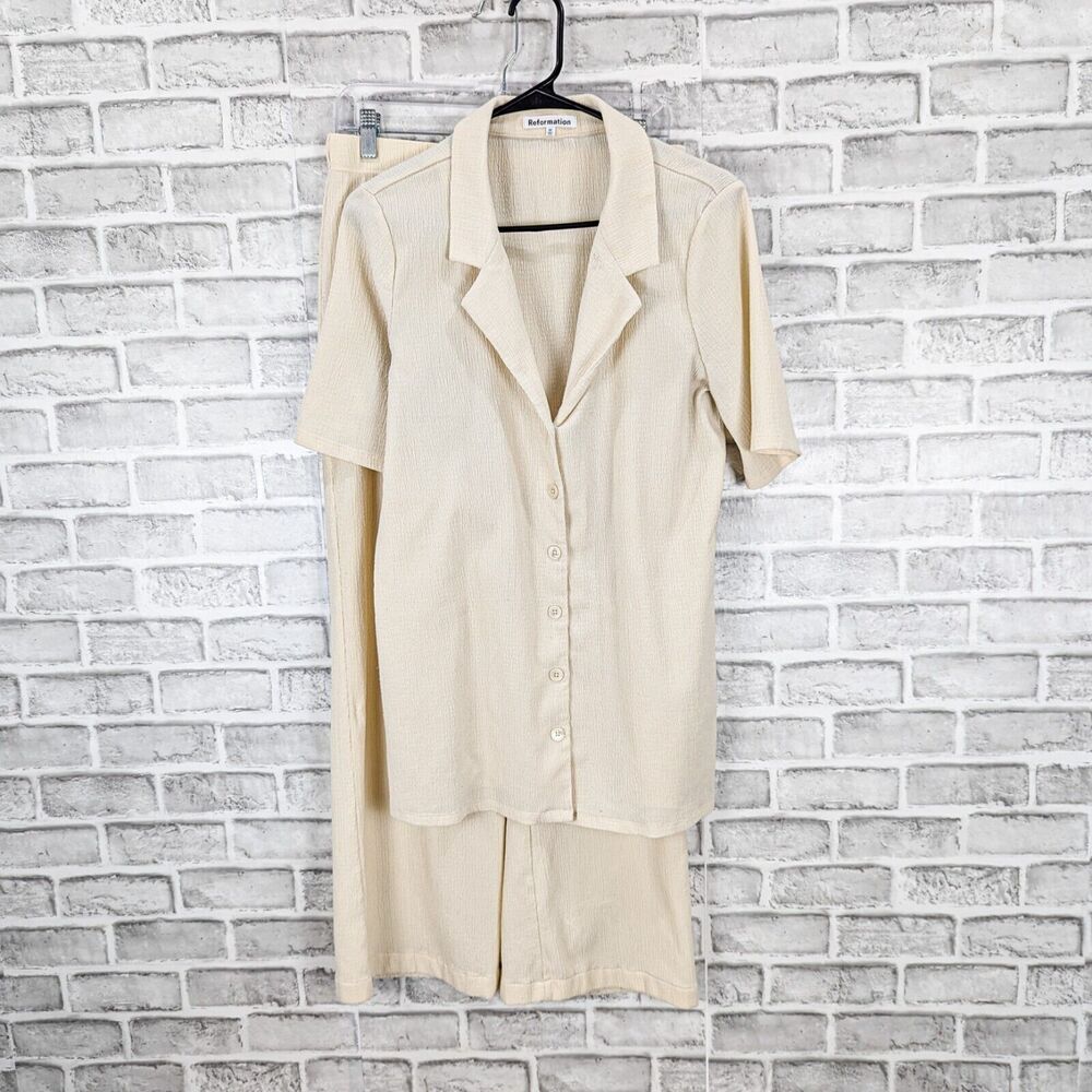 REFORMATION 2 Piece Set Pant & Shirt in Beige crinkle size Medium - Picture 8 of 12